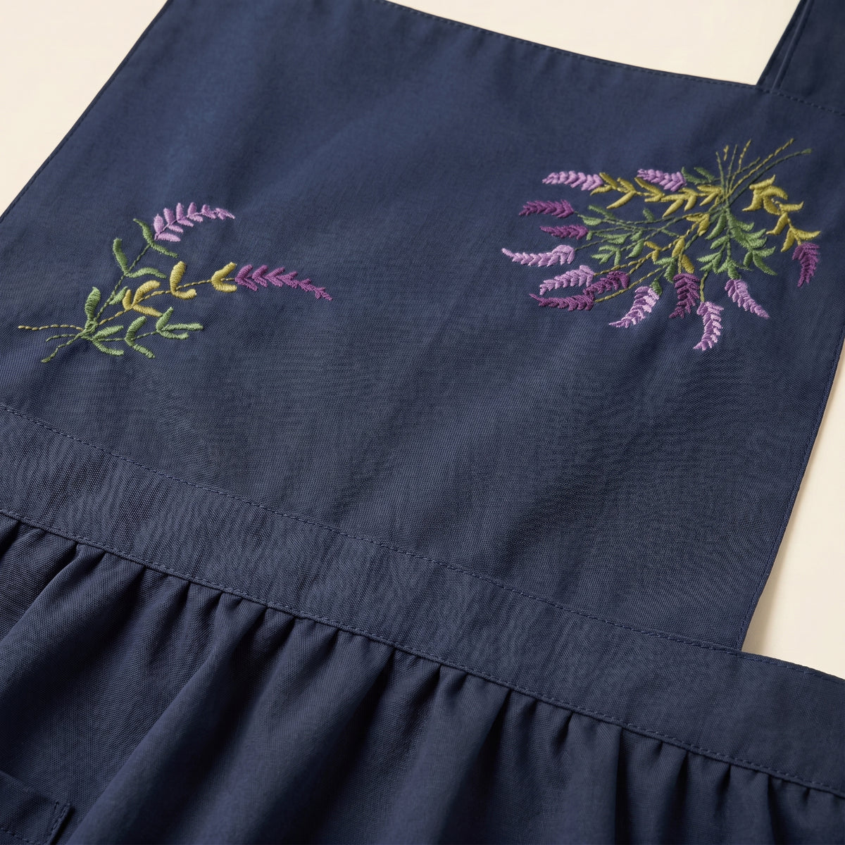チマチョゴリ風 花刺繍エプロン
