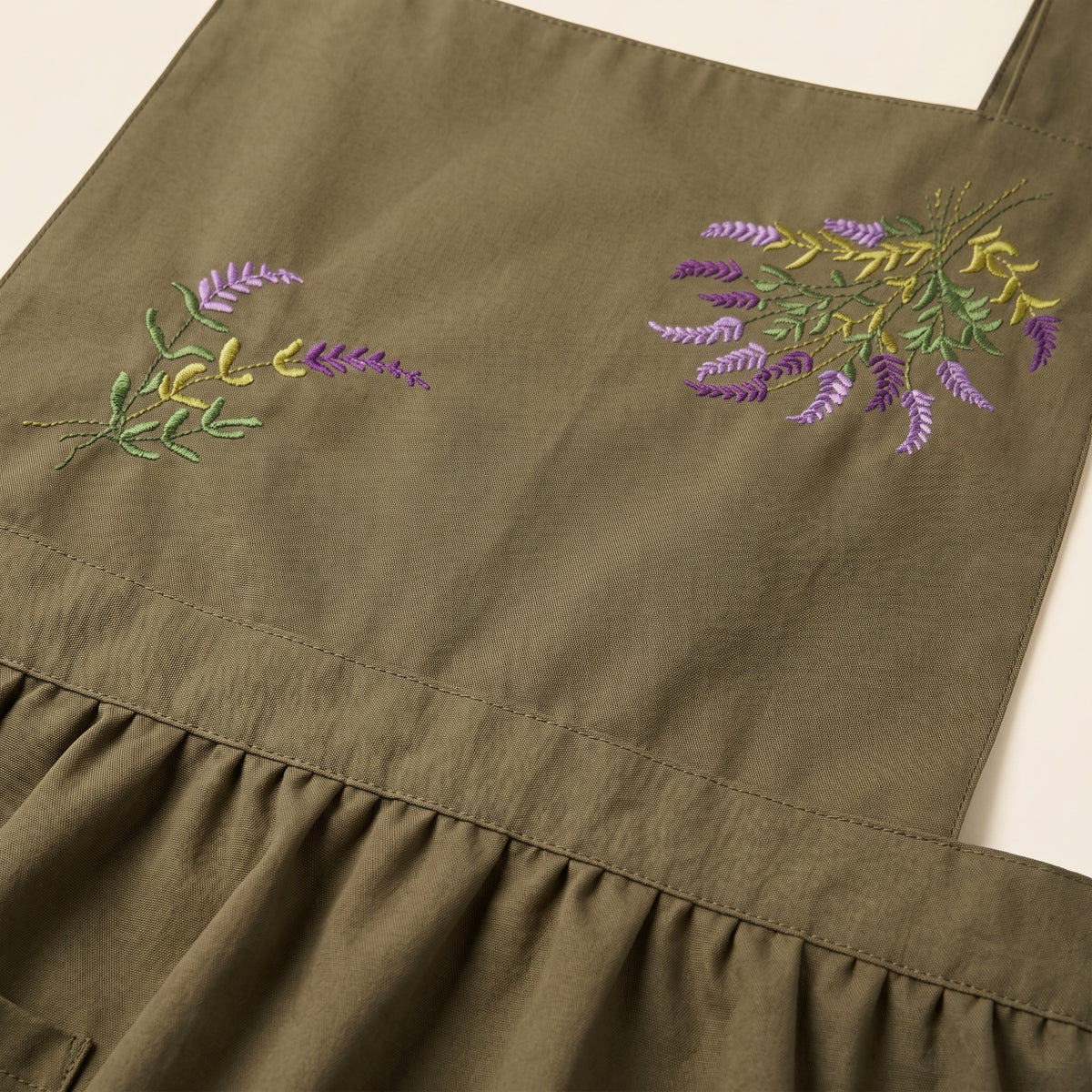 チマチョゴリ風 花刺繍エプロン